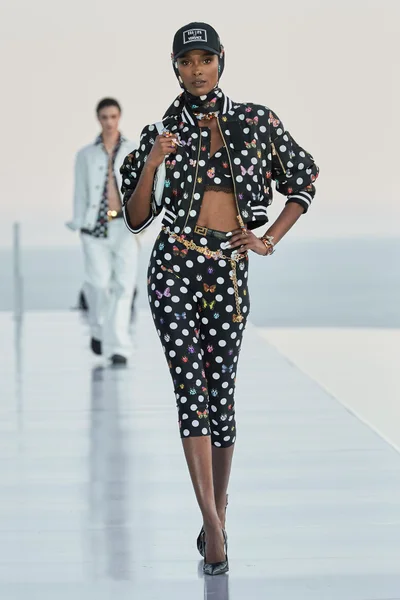 Look 21